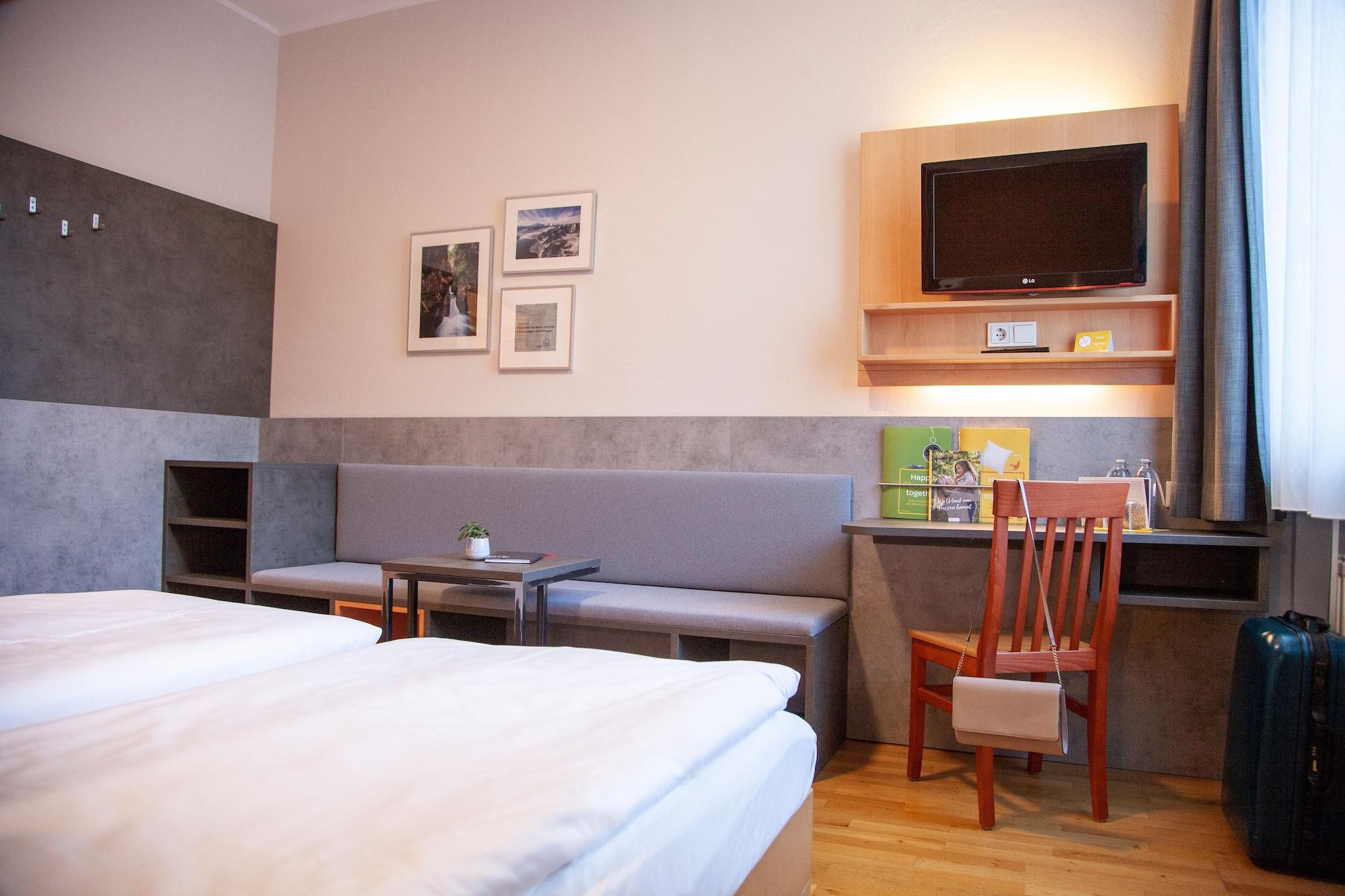 Jufa Hotel Kaprun - Summercard Included Luaran gambar