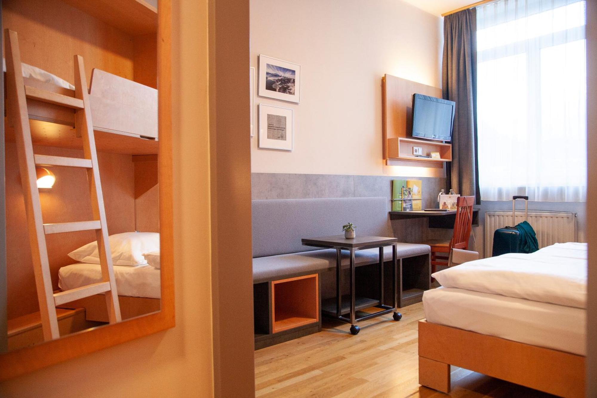 Jufa Hotel Kaprun - Summercard Included Luaran gambar