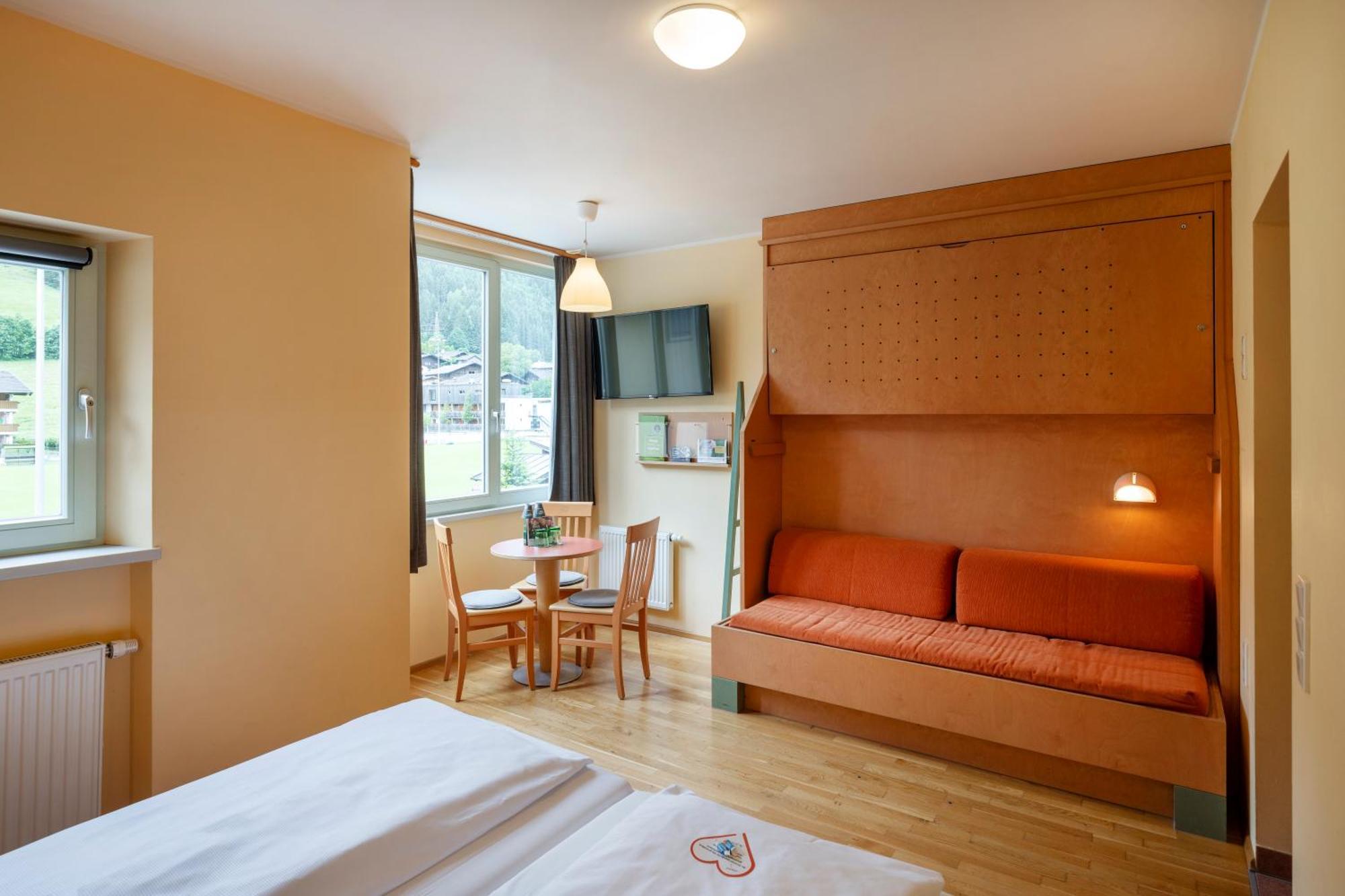 Jufa Hotel Kaprun - Summercard Included Luaran gambar