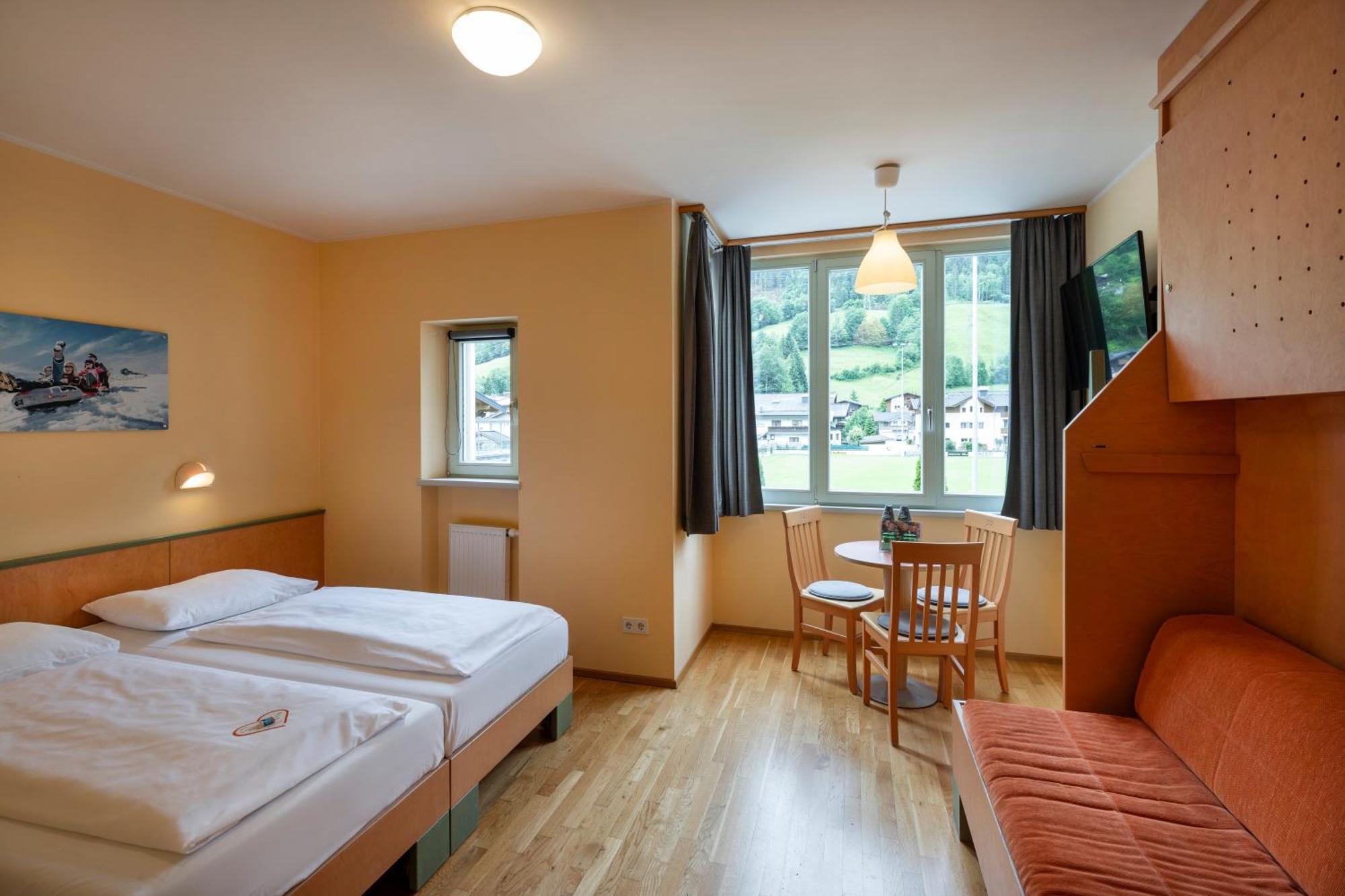 Jufa Hotel Kaprun - Summercard Included Luaran gambar